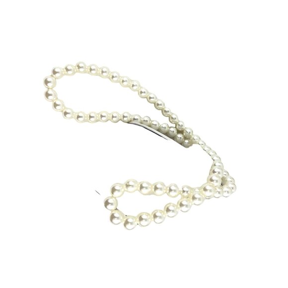 Zara Elegant White Pearl Necklace Timeless Strand For Women Classic Design - Picture 8 of 10